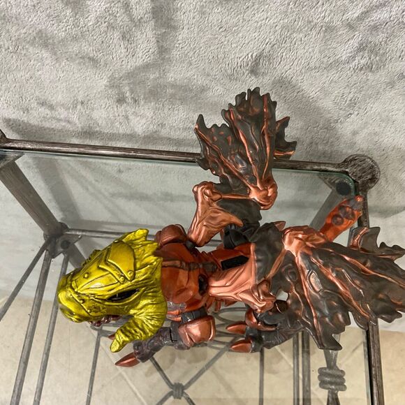 MEGA BLOKS Dragons Metal Ages Bronze Dragon, Solaris #9824 - light works Helmet - Picture 2 of 13